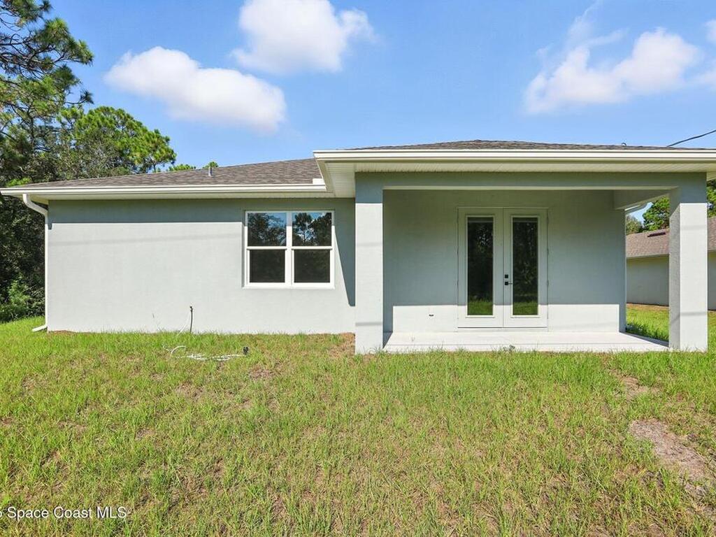 2095 Tahoe Avenue, Palm Bay, FL 32909