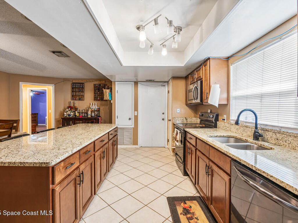 2101 Gunpowder Drive, Palm Bay, FL 32905