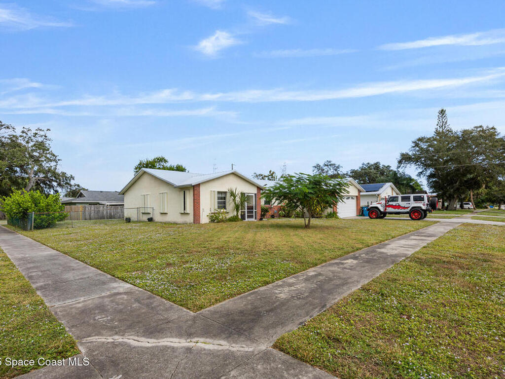 2101 Gunpowder Drive, Palm Bay, FL 32905