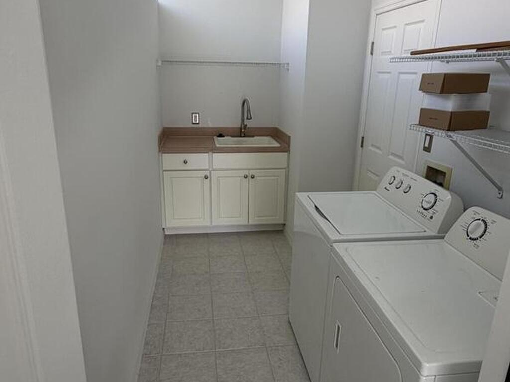 466 Carmel Drive, Melbourne, FL 32940