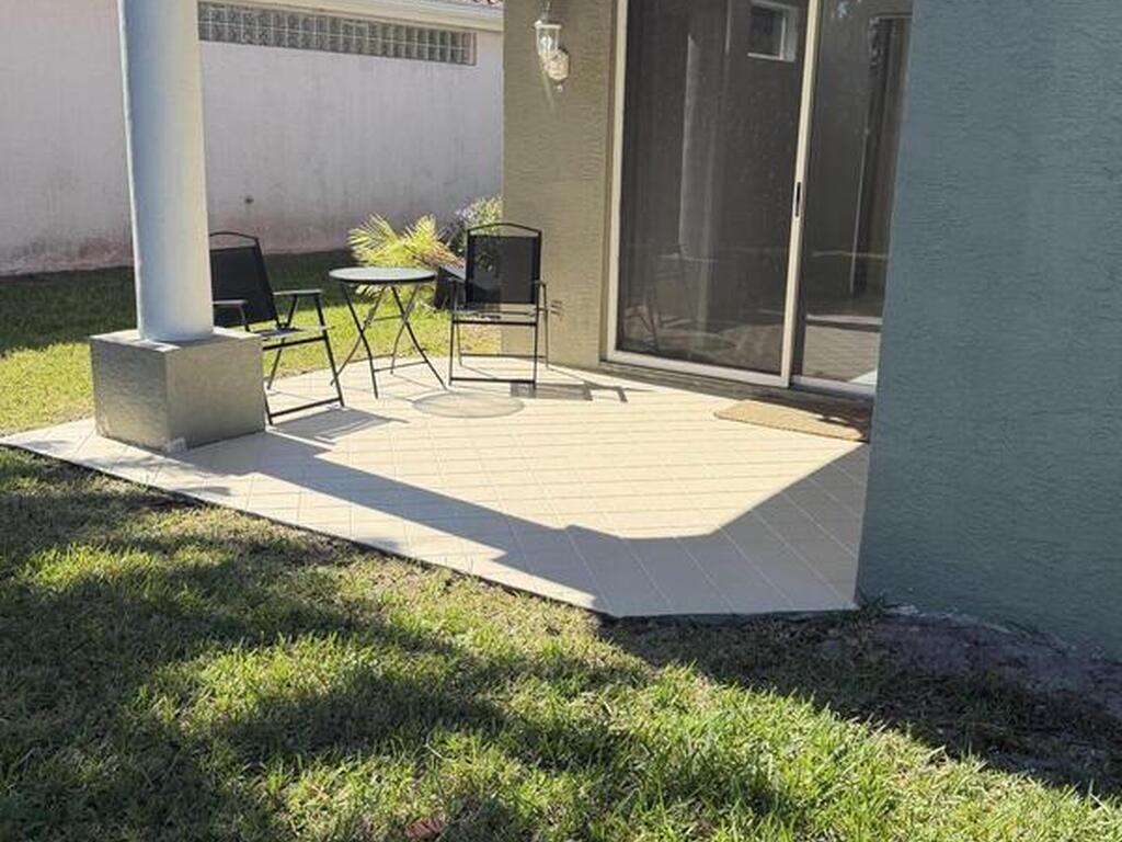 466 Carmel Drive, Melbourne, FL 32940