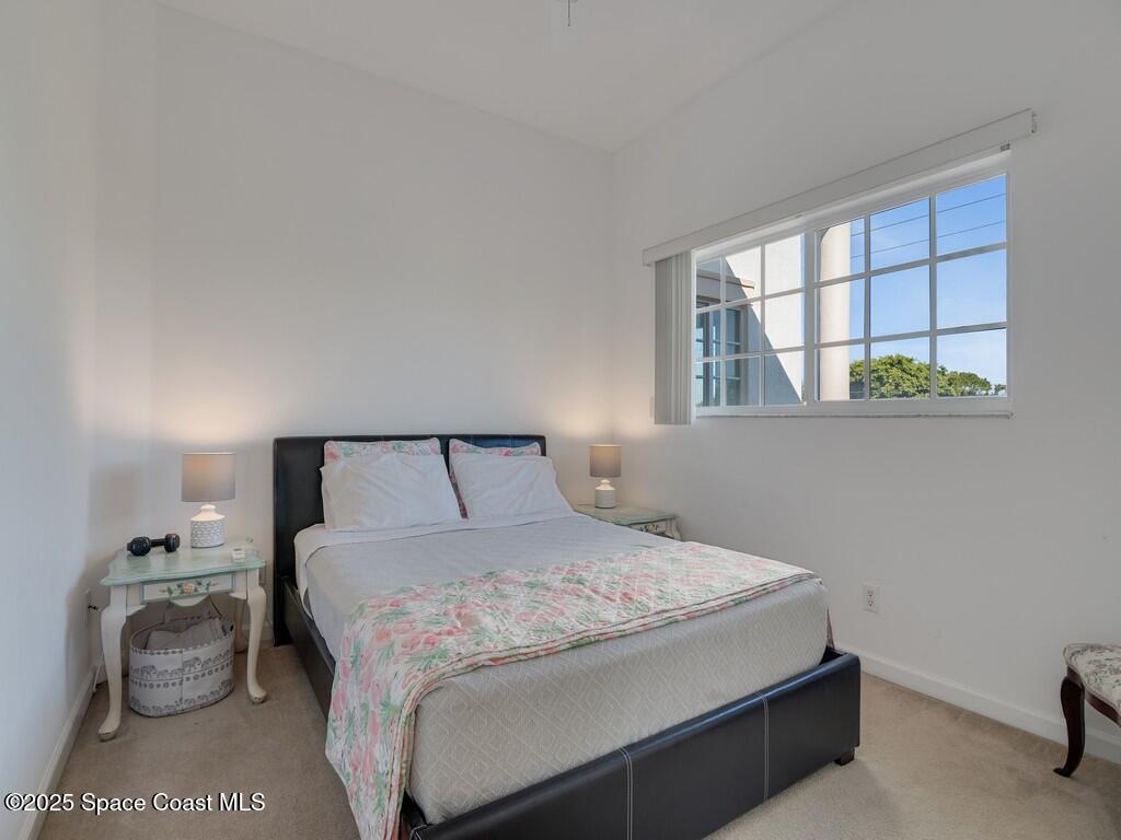 520 7th Square, Vero Beach, FL 32962