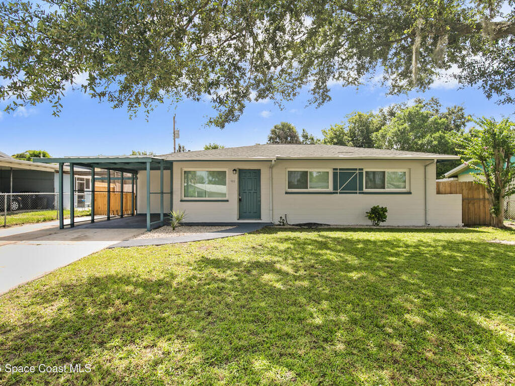 905 N Carpenter Road, Titusville, FL 32796