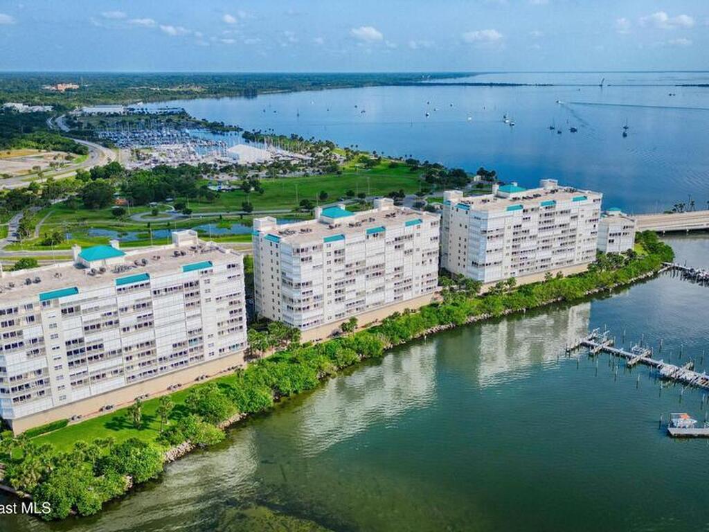 5 Indian River Avenue, Titusville, FL 32796