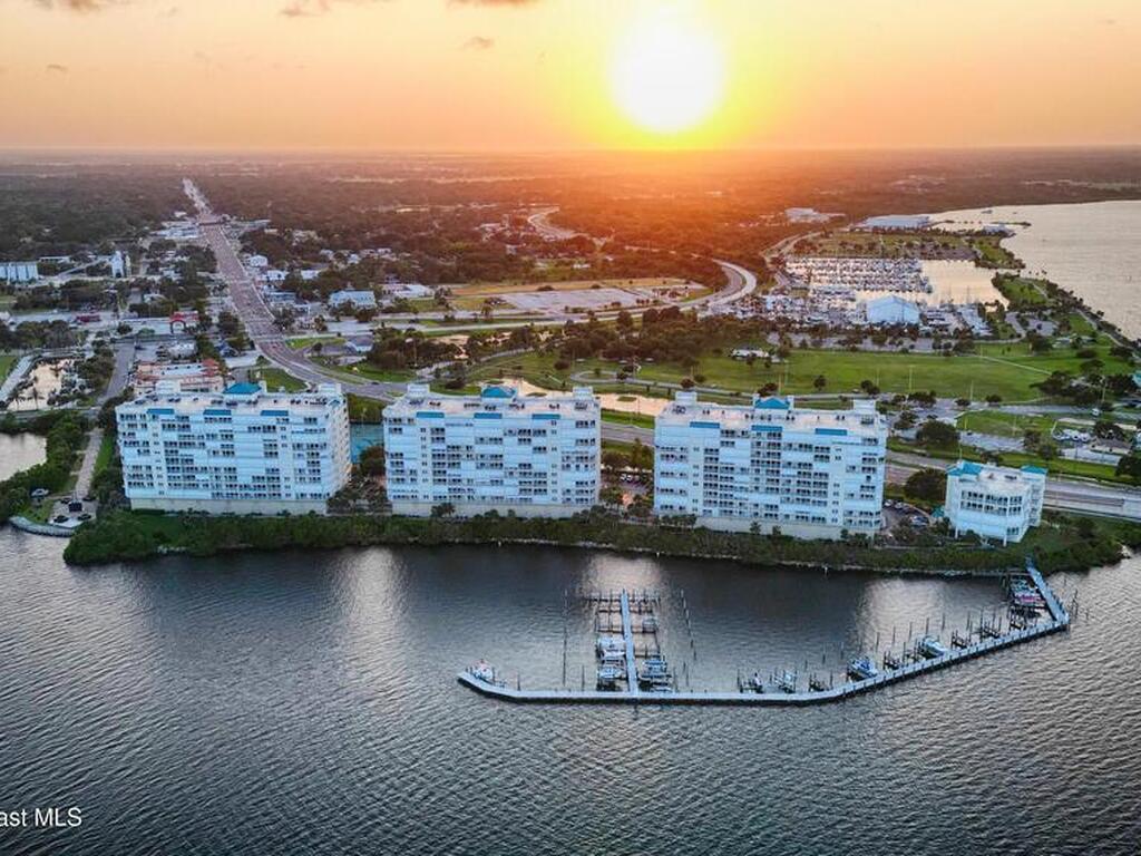 5 Indian River Avenue, Titusville, FL 32796