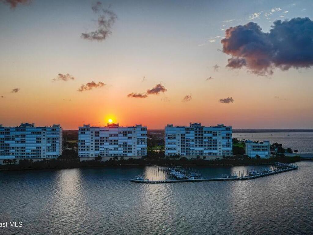 5 Indian River Avenue, Titusville, FL 32796