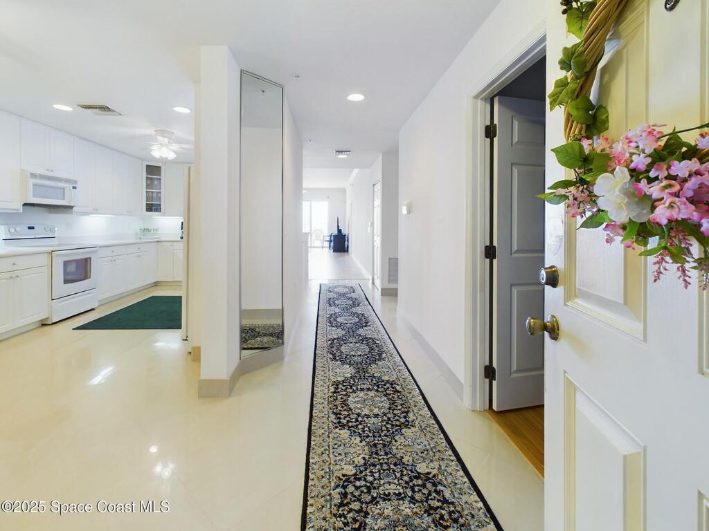 5 Indian River Avenue, Titusville, FL 32796