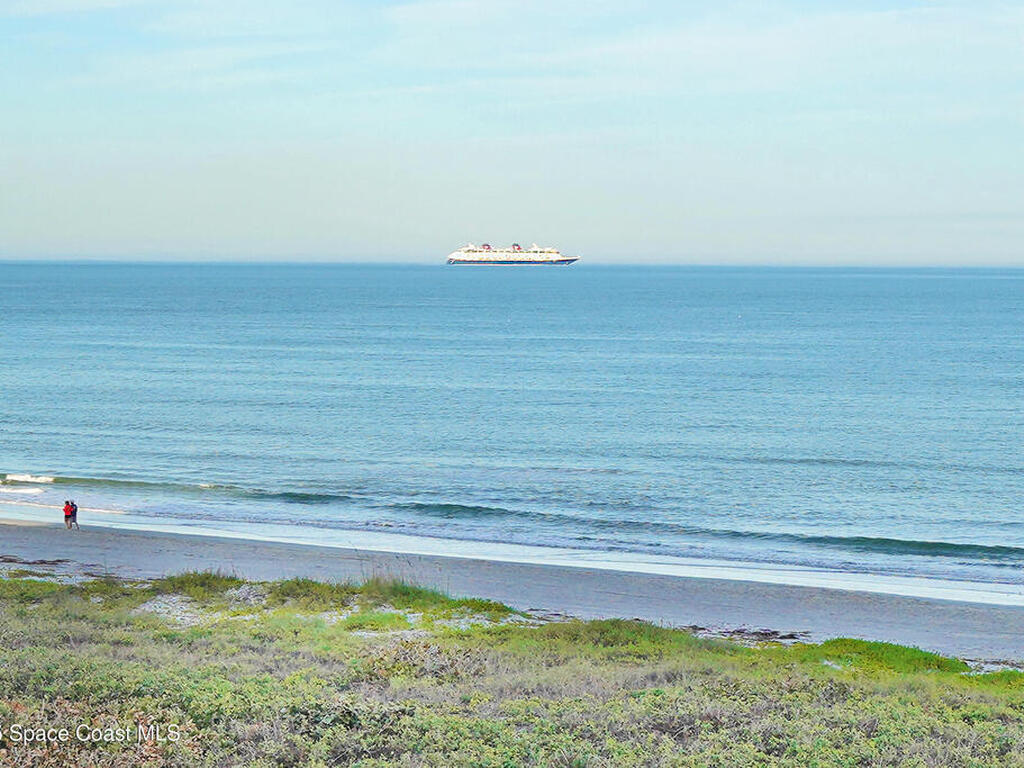 830 N Atlantic Avenue, Cocoa Beach, FL 32931