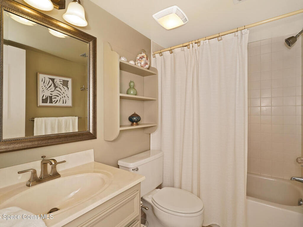 830 N Atlantic Avenue, Cocoa Beach, FL 32931