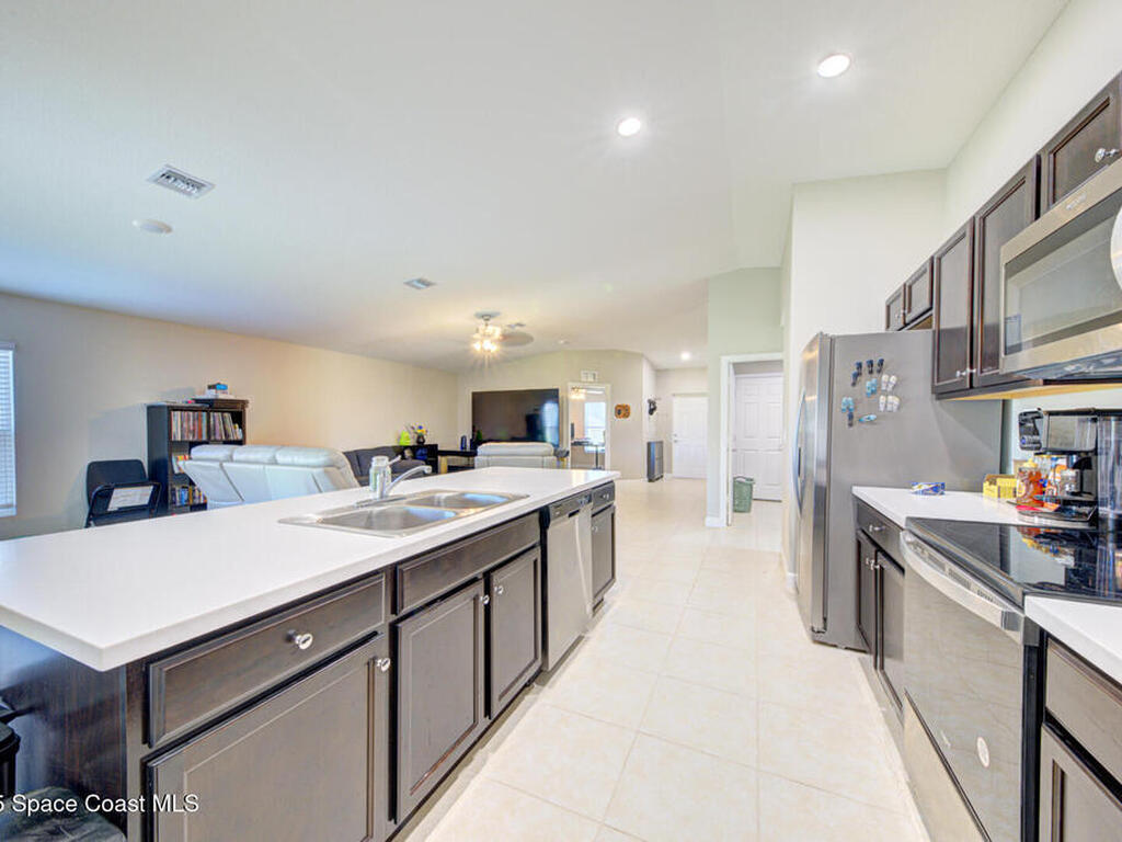 318 Silver Frost Street, Palm Bay, FL 32909