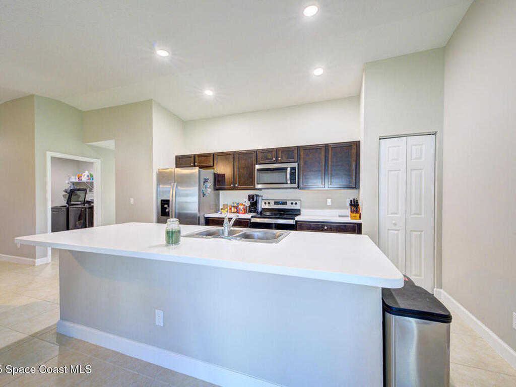 318 Silver Frost Street, Palm Bay, FL 32909