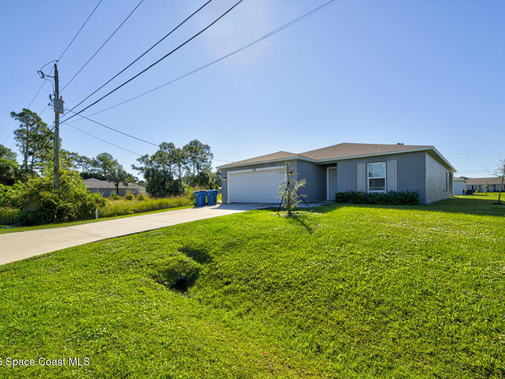 318 Silver Frost Street, Palm Bay, FL 32909