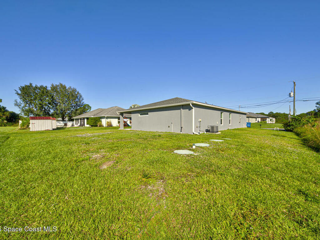 318 Silver Frost Street, Palm Bay, FL 32909