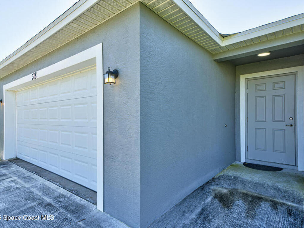 318 Silver Frost Street, Palm Bay, FL 32909