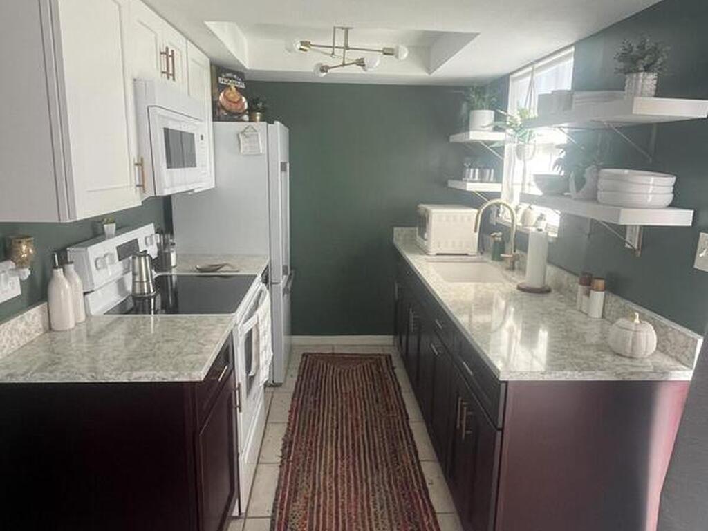 1300 Arlington Lane, Palm Bay, FL 32905