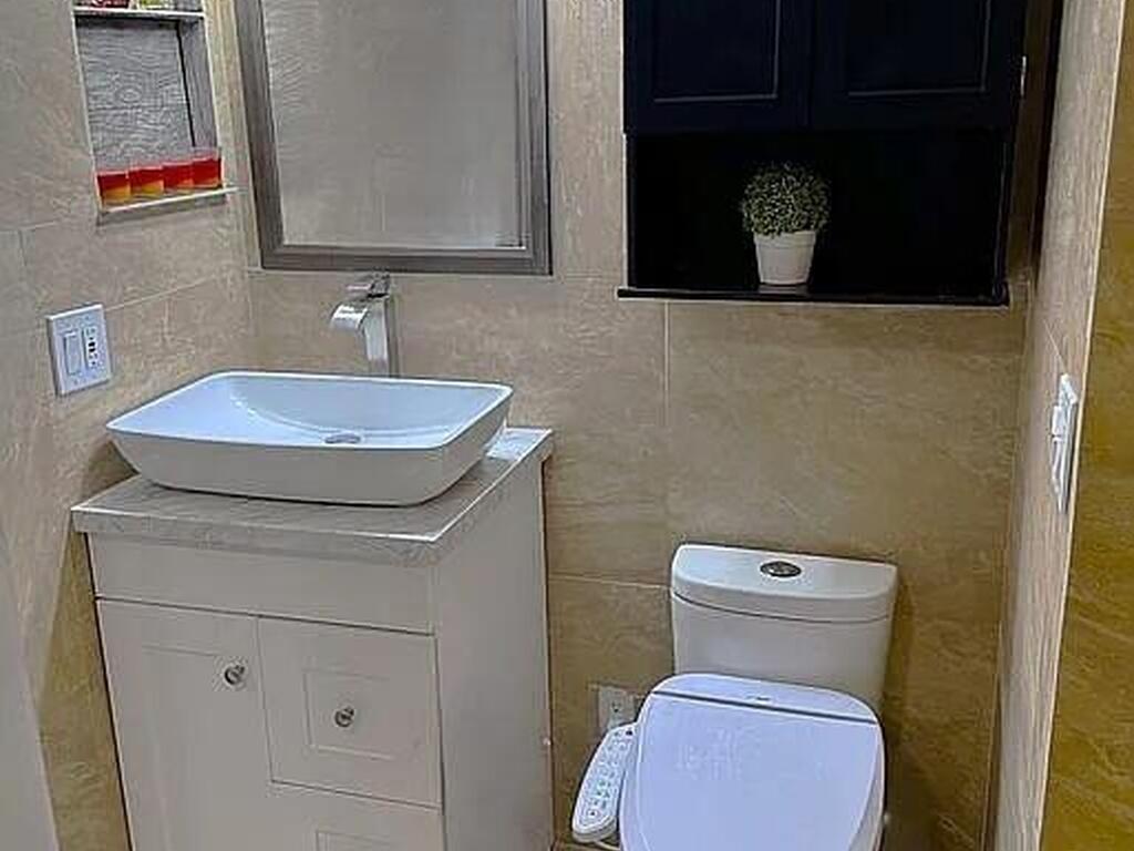 725 Puesta Del Sol Plaza, Indialantic, FL 32903