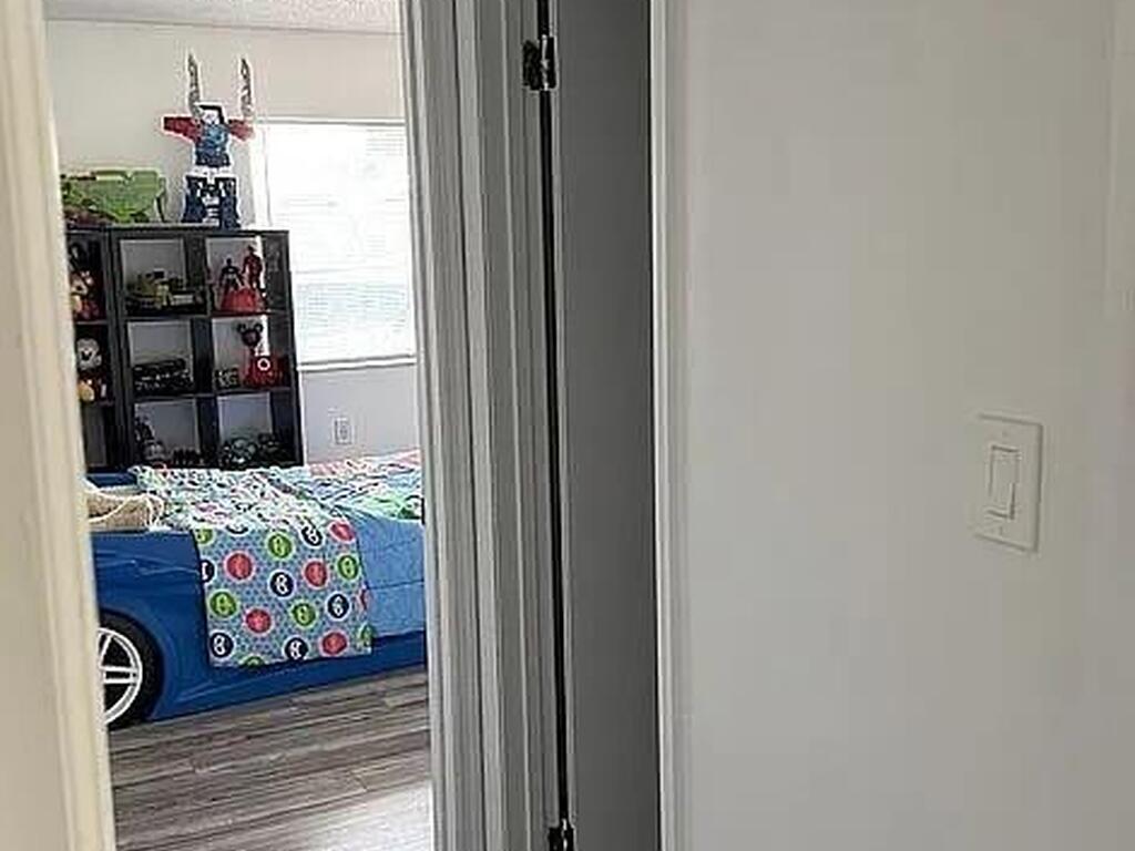 725 Puesta Del Sol Plaza, Indialantic, FL 32903