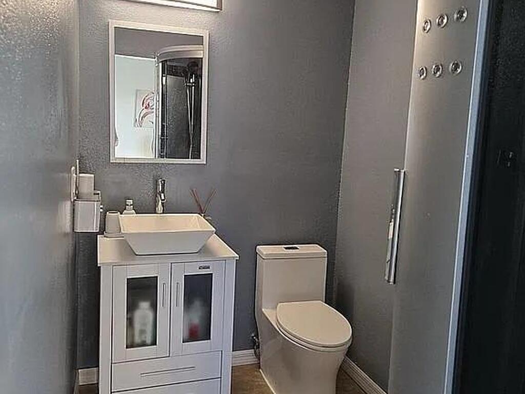 725 Puesta Del Sol Plaza, Indialantic, FL 32903