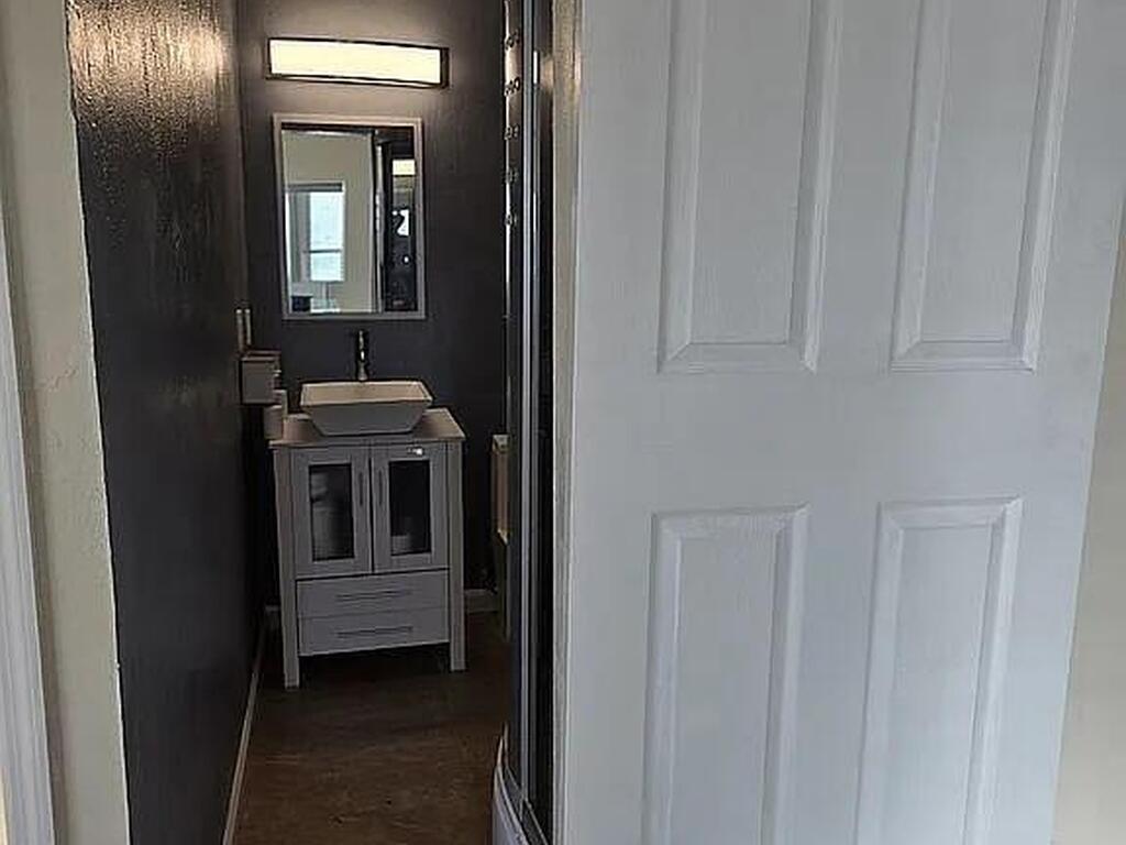 725 Puesta Del Sol Plaza, Indialantic, FL 32903