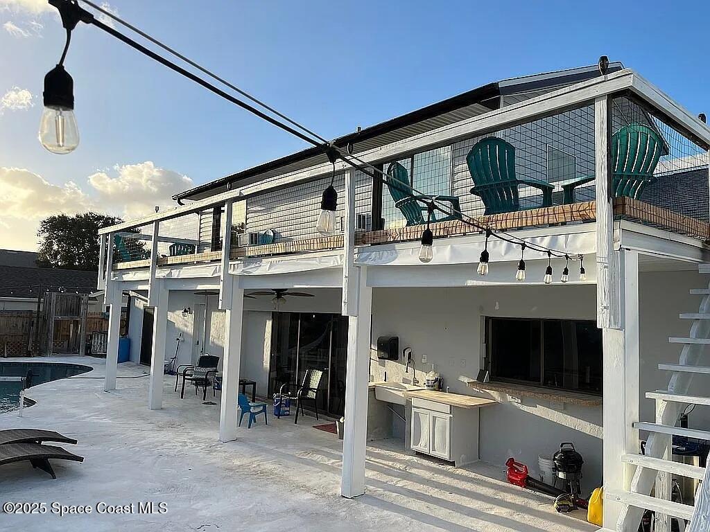 725 Puesta Del Sol Plaza, Indialantic, FL 32903