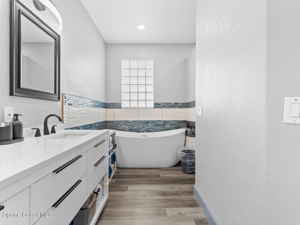 834 Woodbine Drive, Merritt Island, FL 32952