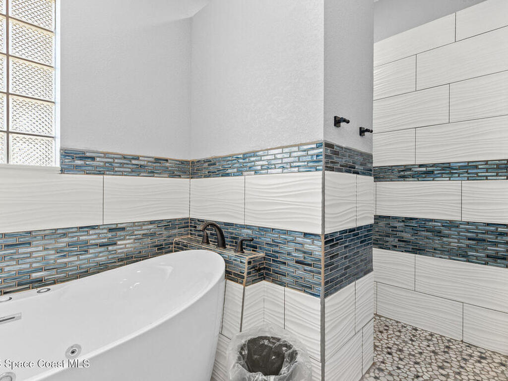 834 Woodbine Drive, Merritt Island, FL 32952