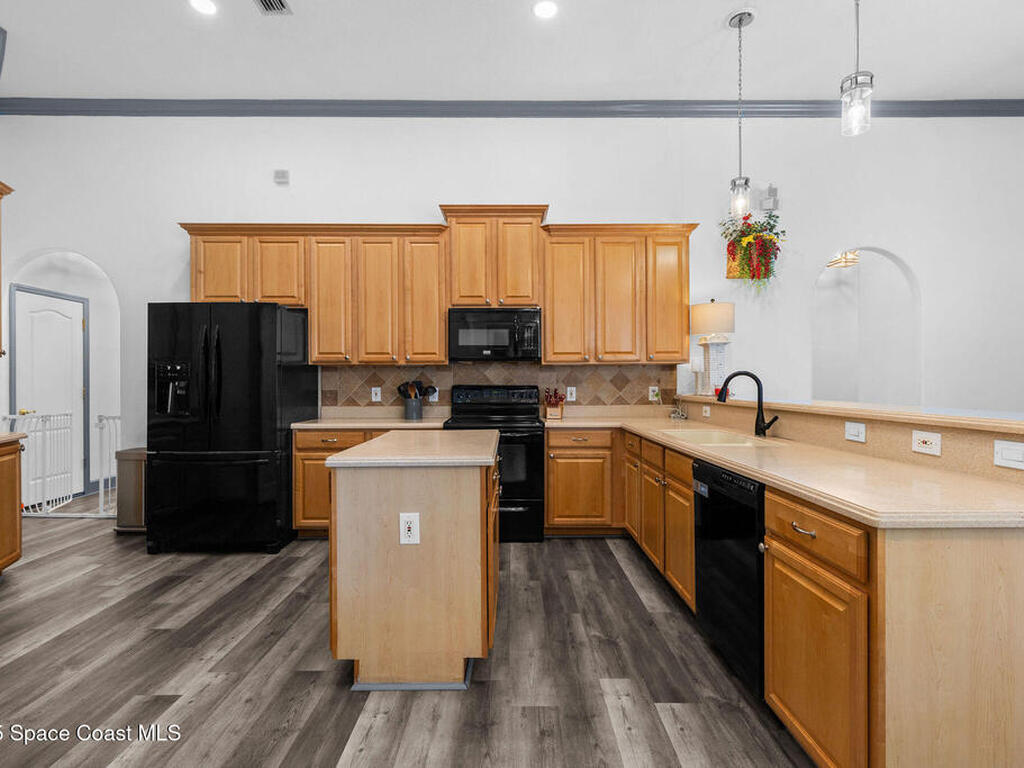 834 Woodbine Drive, Merritt Island, FL 32952