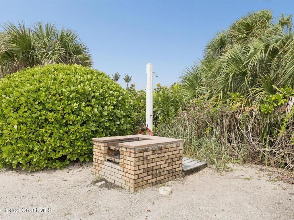 905 Starboard Dr Drive, Vero Beach, FL 32963