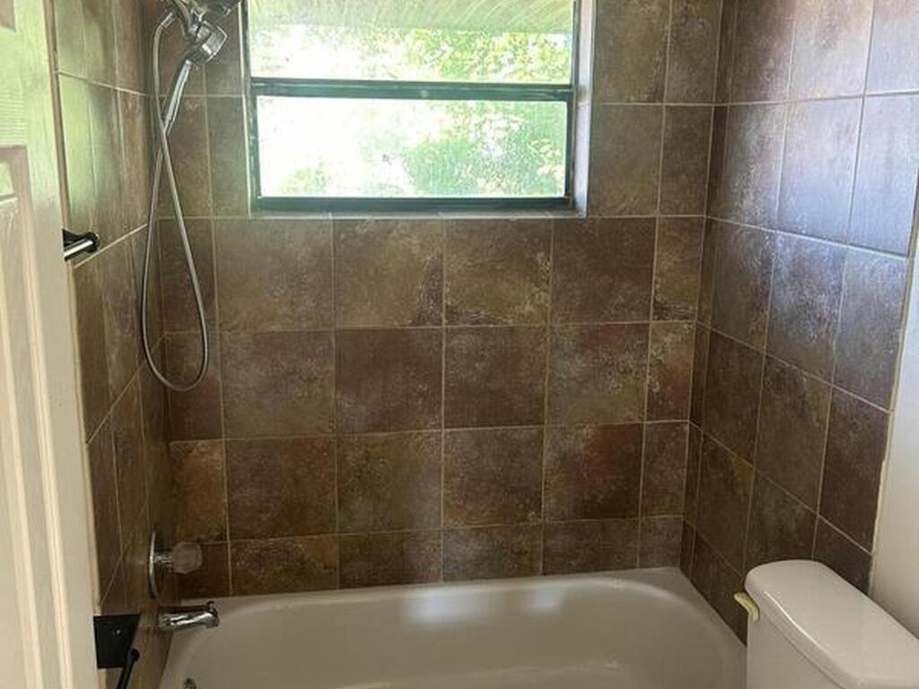 19 Ella Street, Melbourne, FL 32935