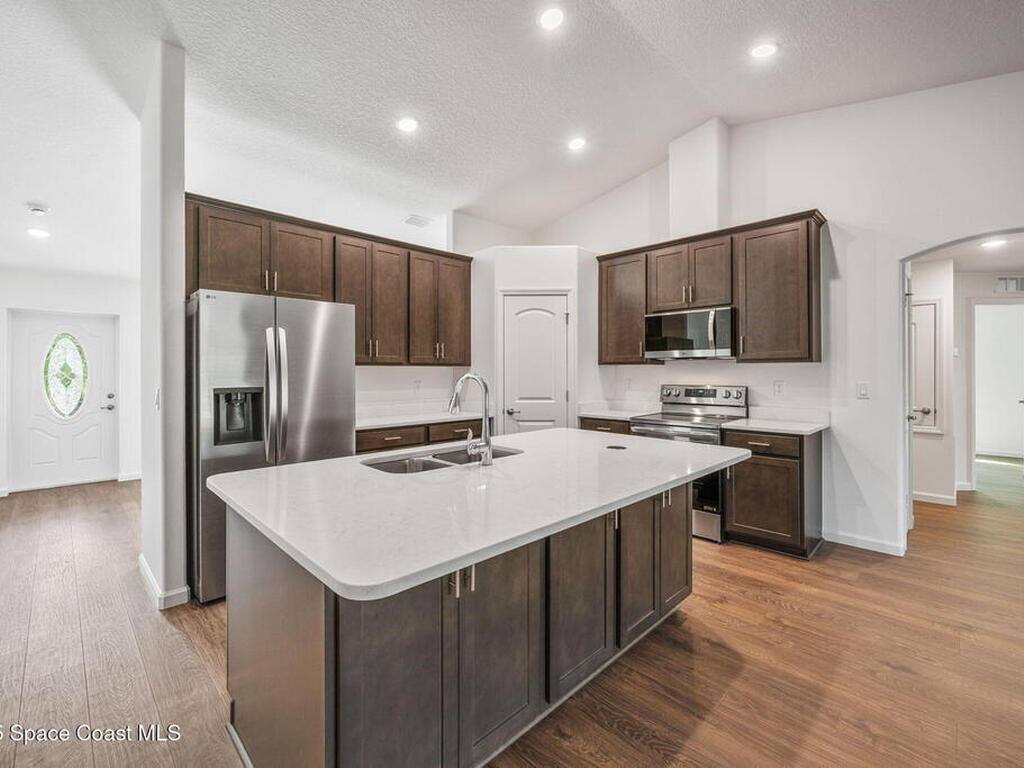 413 Ganley Street, Palm Bay, FL 32908