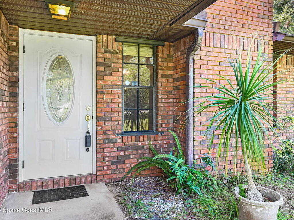 3301 Grant Road, Grant-Valkaria, FL 32949