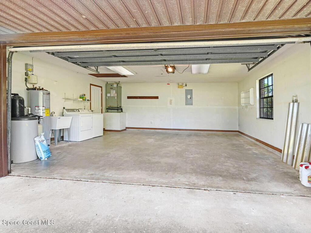 3301 Grant Road, Grant-Valkaria, FL 32949