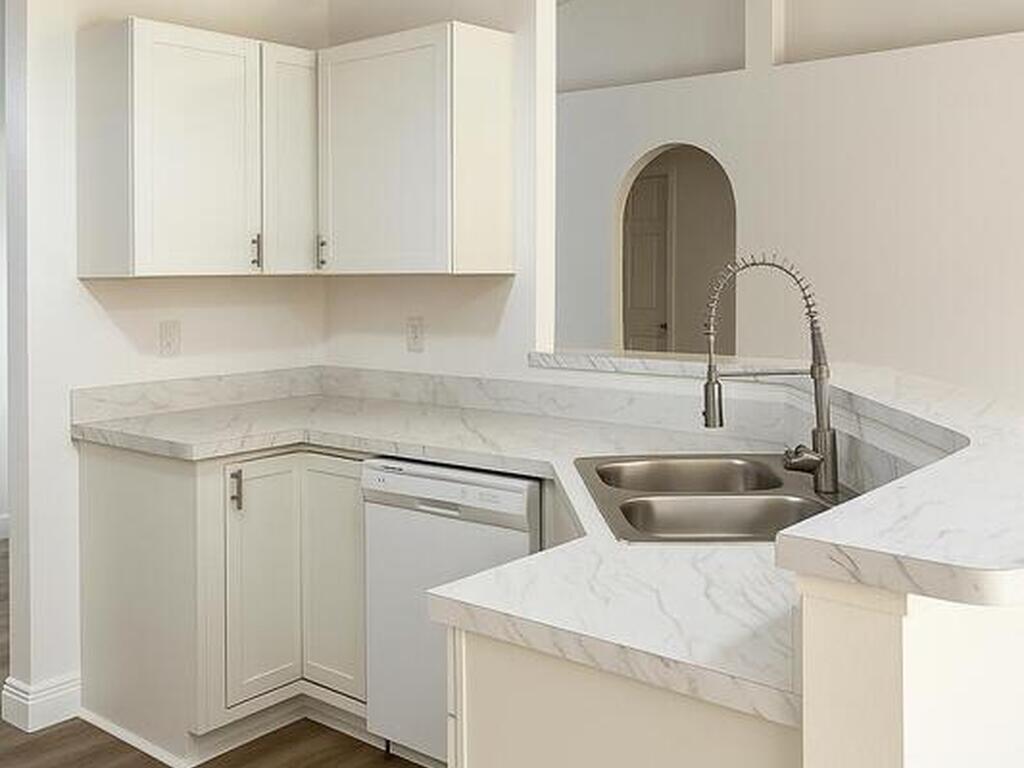 2666 Tepee Avenue, Palm Bay, FL 32909