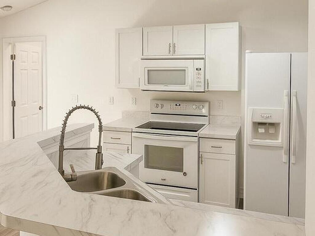 2666 Tepee Avenue, Palm Bay, FL 32909