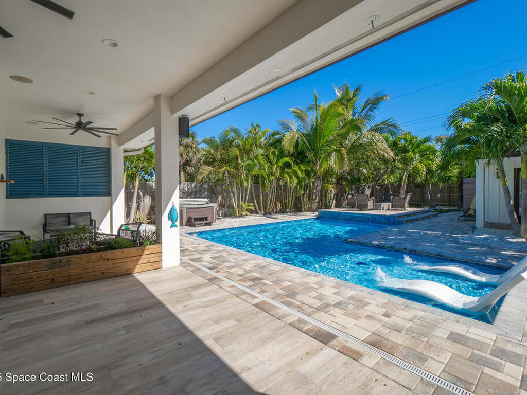 1441 Bay Shore Drive, Cocoa Beach, FL 32931