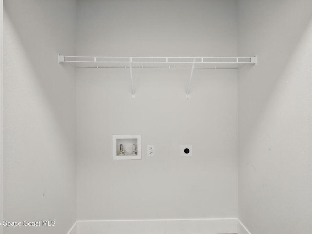 282 Americana Boulevard, Palm Bay, FL 32907