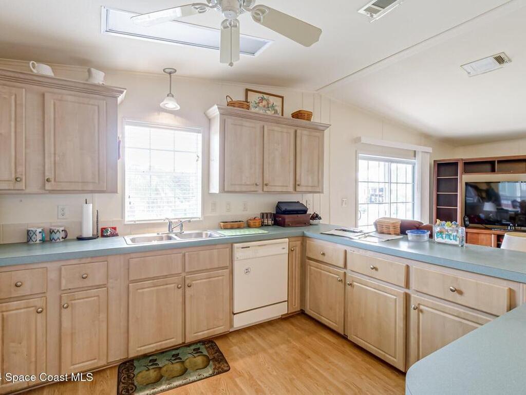 495 Outer Drive, Cocoa, FL 32926