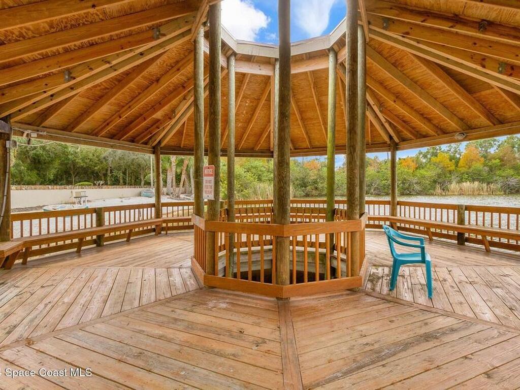 495 Outer Drive, Cocoa, FL 32926