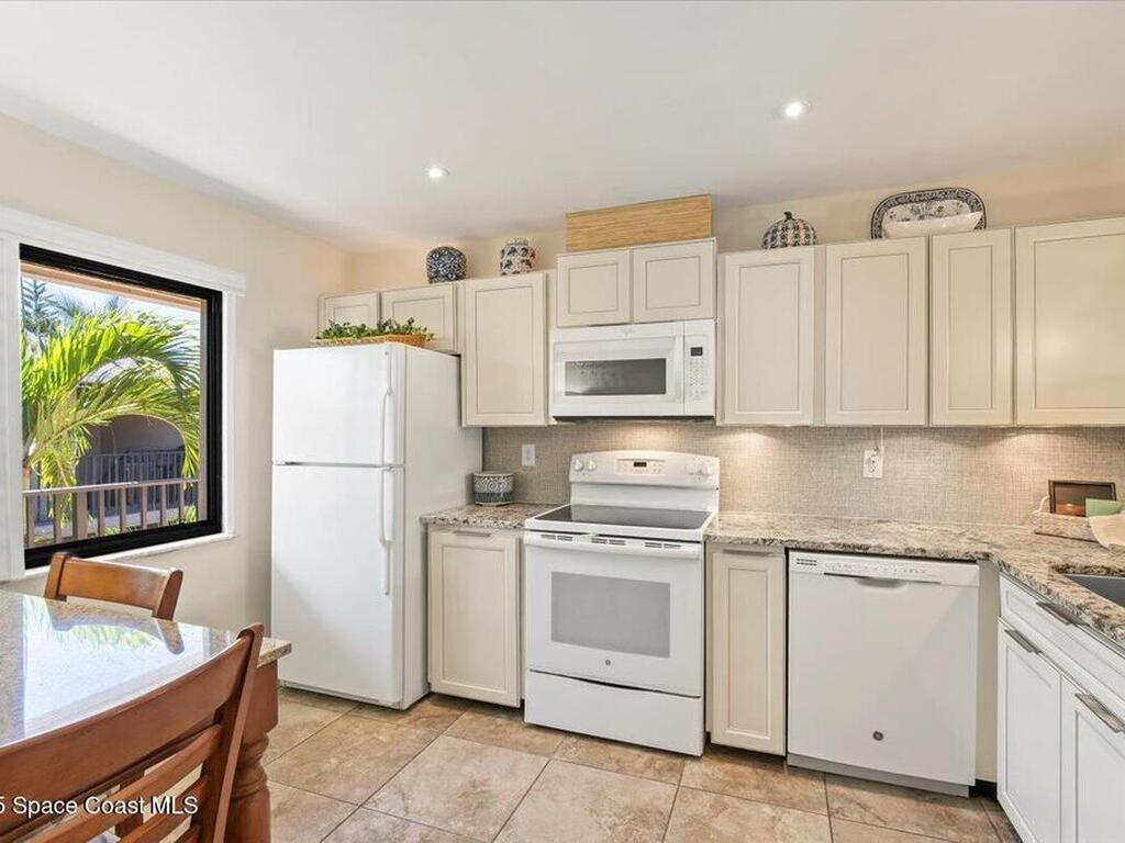 110 Desoto Pkwy #, Satellite Beach, FL 32937