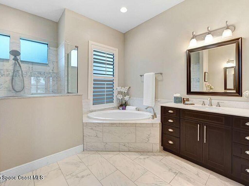 3882 Durksly Drive, Melbourne, FL 32940