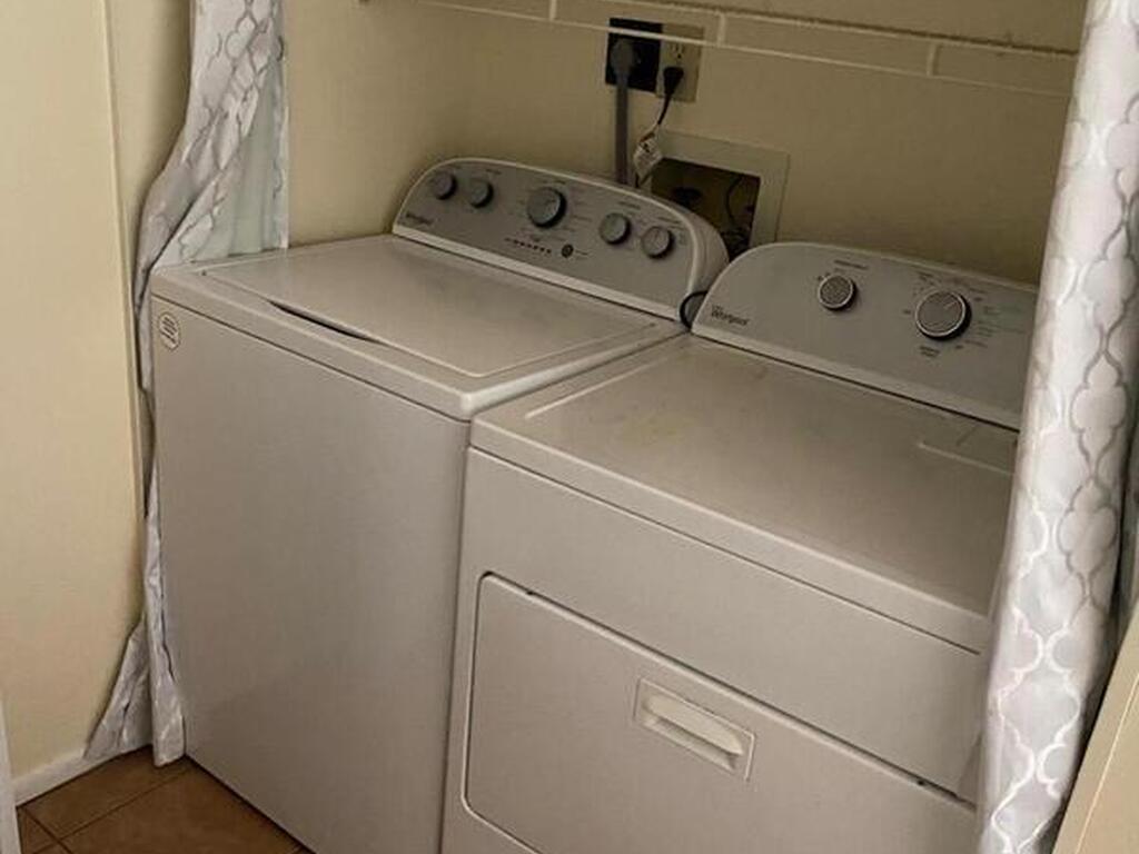 1430 Malibu Circle, Palm Bay, FL 32905