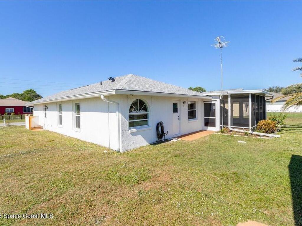 1631 Eldron Boulevard, Palm Bay, FL 32909