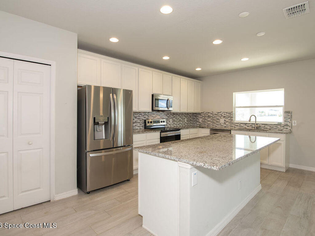 710 Boughton Way, West Melbourne, FL 32904