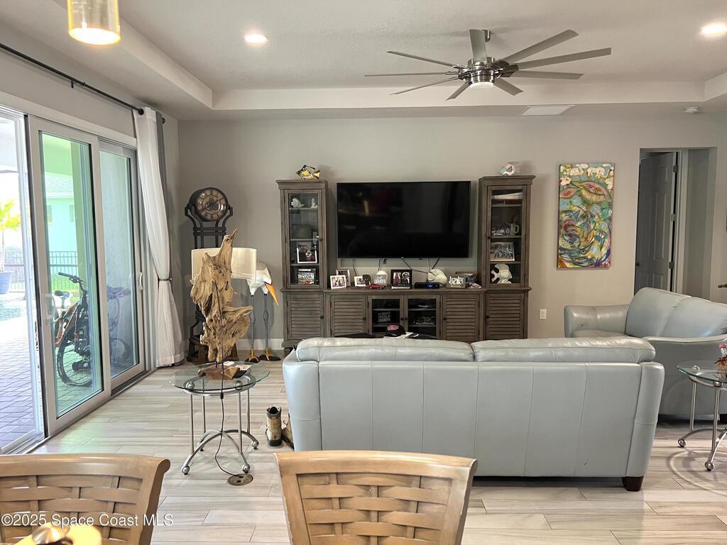 19 Lagoon Way, Titusville, FL 32780