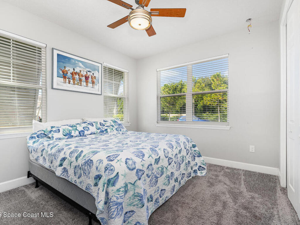 19 Lagoon Way, Titusville, FL 32780