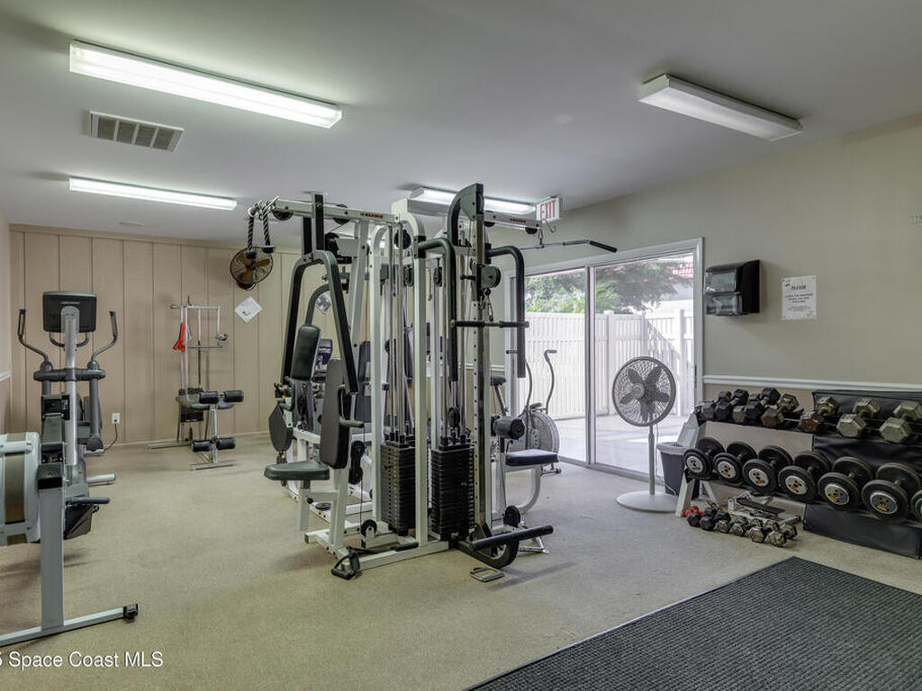 96 Springlake Drive, Vero Beach, FL 32962