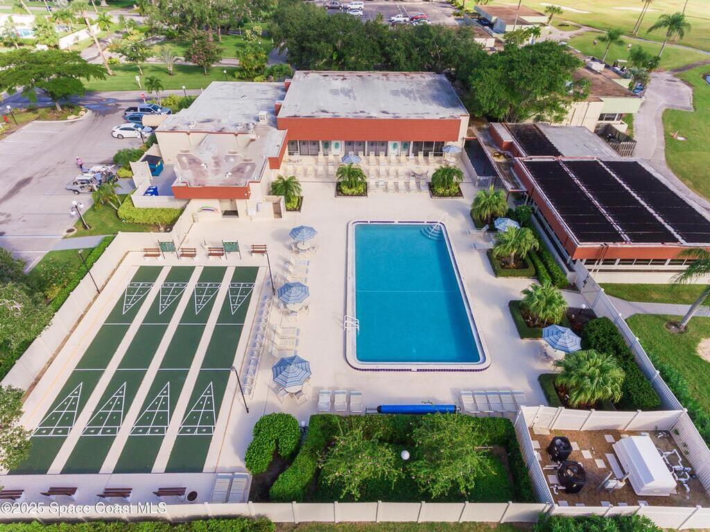 96 Springlake Drive, Vero Beach, FL 32962