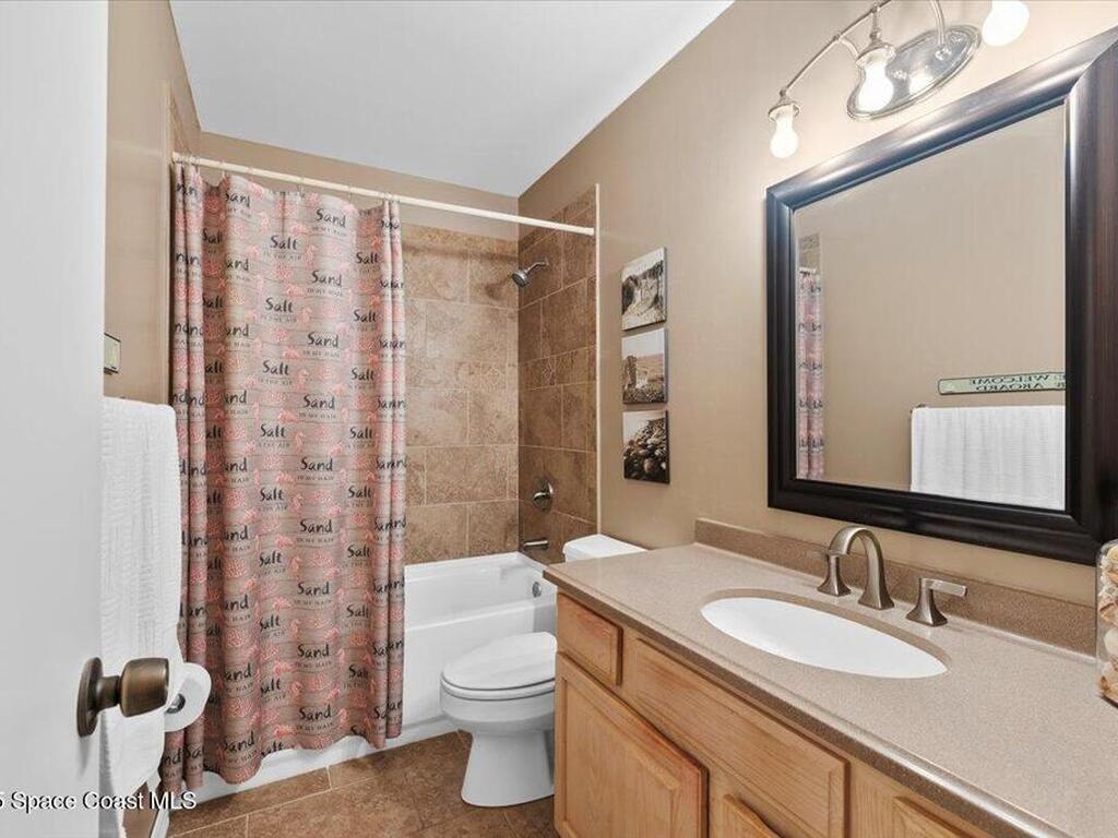 96 Springlake Drive, Vero Beach, FL 32962