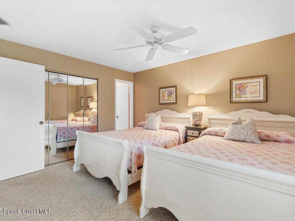 96 Springlake Drive, Vero Beach, FL 32962