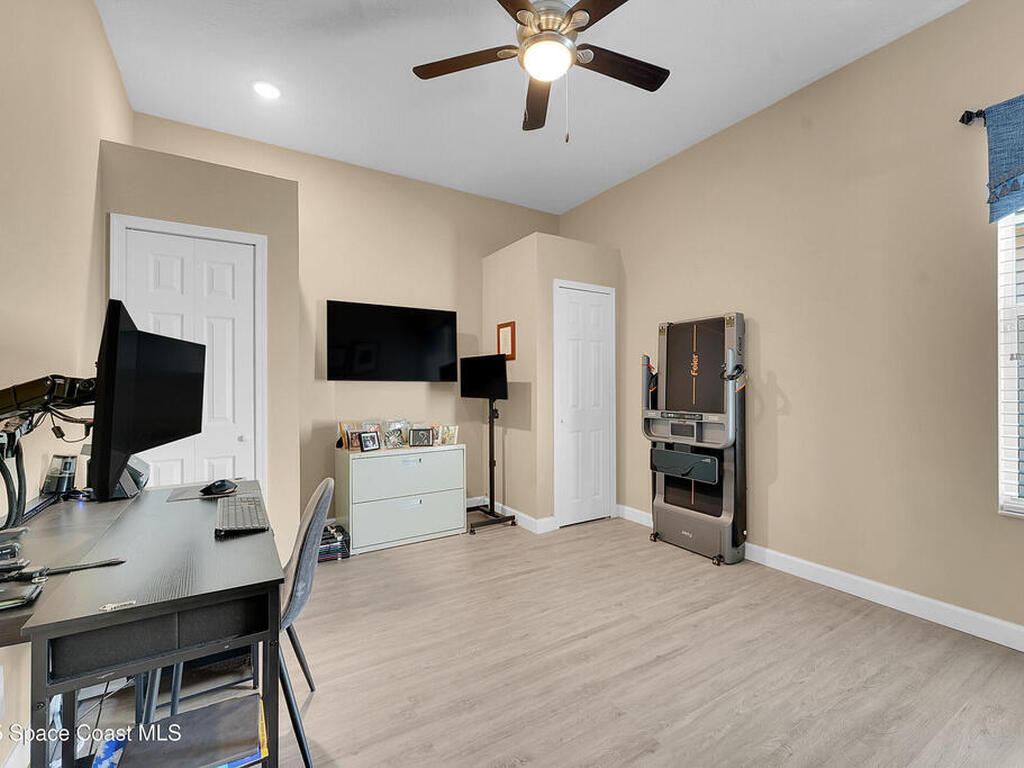 715 SW Munjack Circle, Port St. Lucie, FL 34986